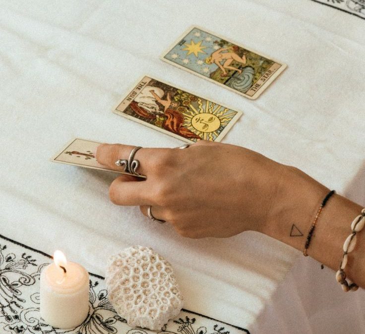 Consulta de Tarot y Videncia.