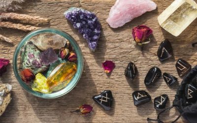 Cristales esenciales para acompañar tus lecturas de tarot