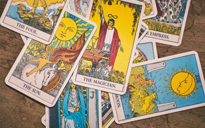 Signos de aire en el tarot: emociones profundas que guían tu mente y tu espíritu